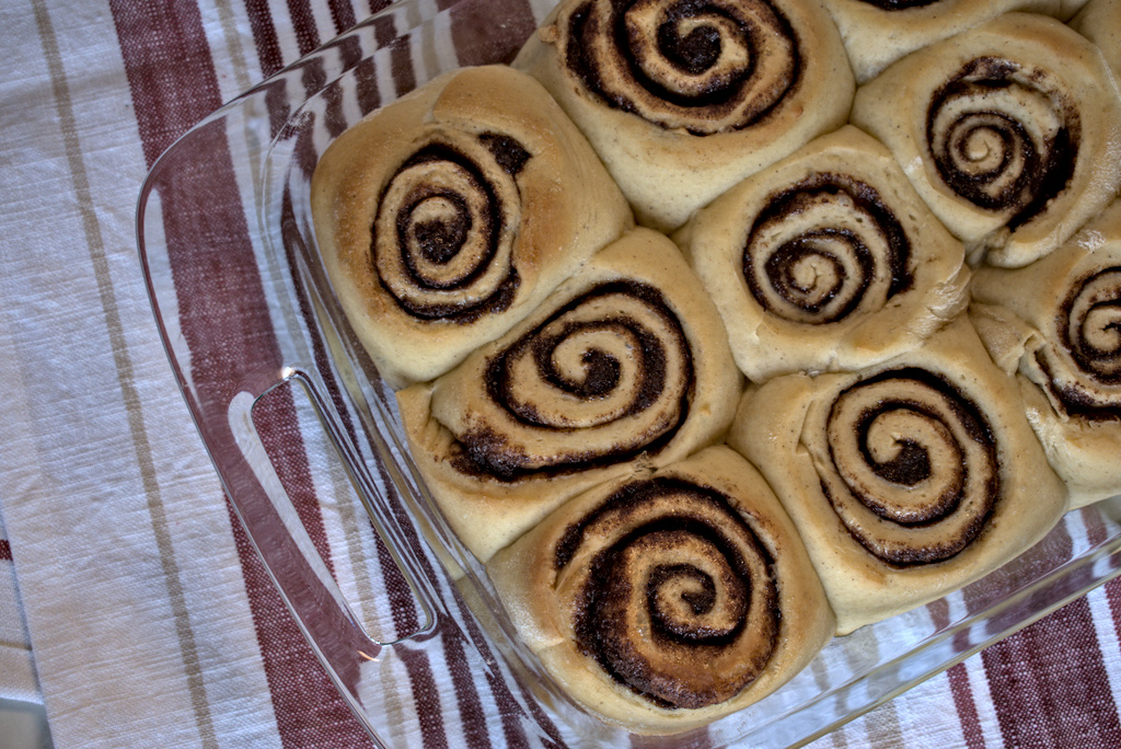 buttermilk cinnamon rolls 