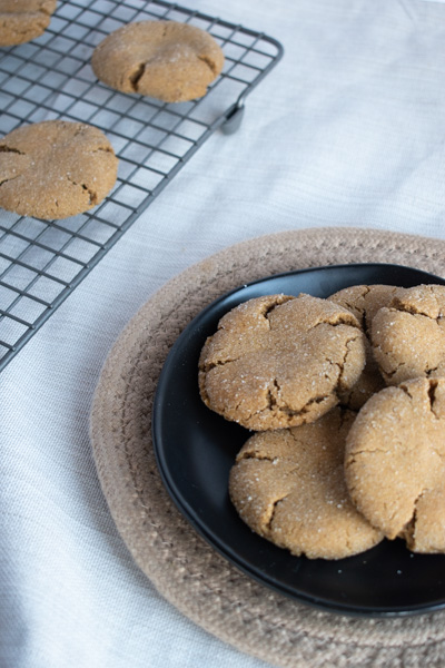 gingersnap cookies